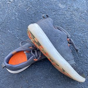 Boys Under Armour Tennis Shoes